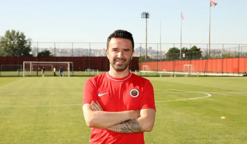 Gökhan Gönül, Gençlerbirliği Teknik Ekibine Katıldı