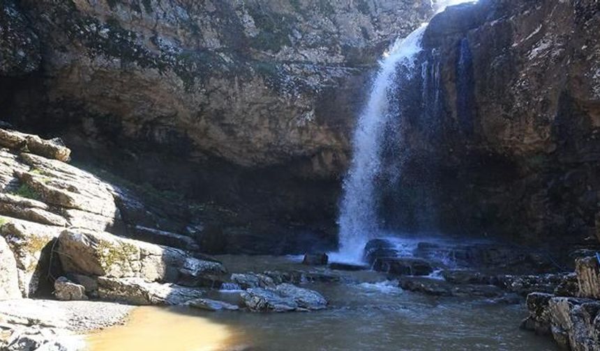 Hatay'da Cehennem Deresi Yağışlarla Yeniden Canlandı