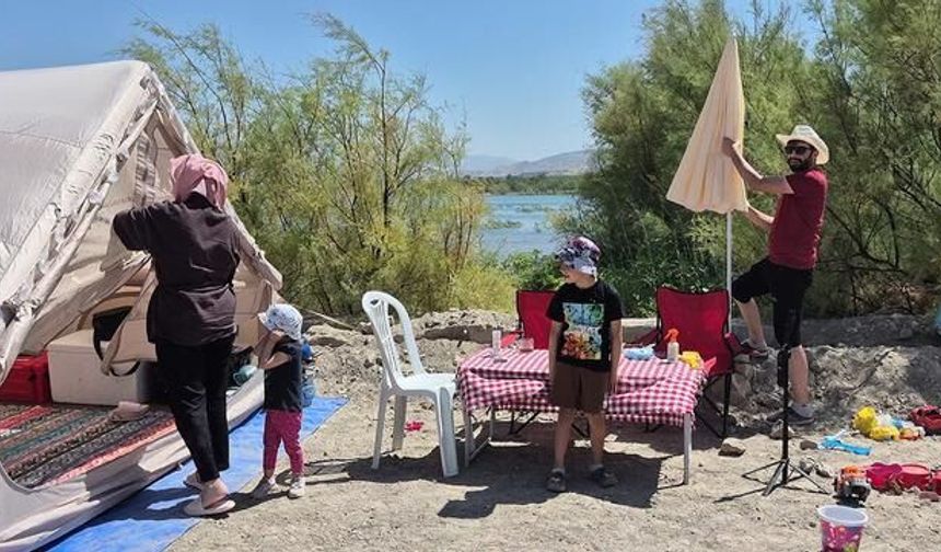 Malatya'da Yakala Bırak Turna Balığı Yarışması Festivali yoğun ilgi gördü