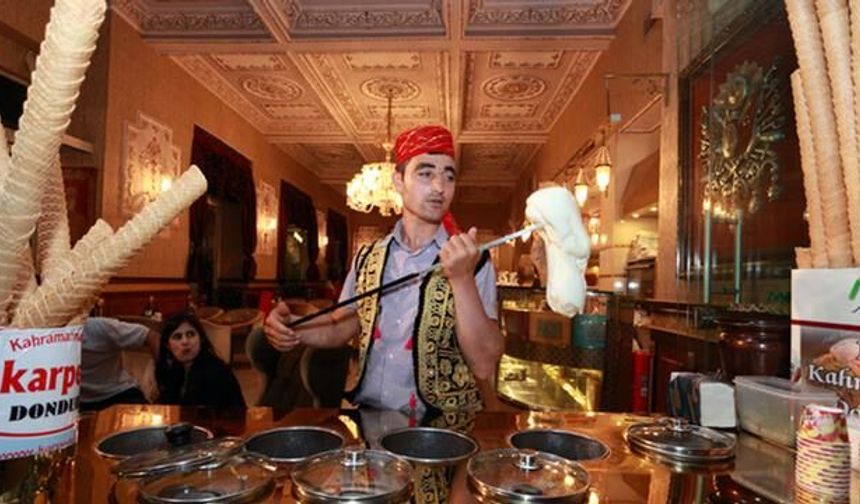 Maraş Dondurmasının Eşsiz Dokusunun Sırrı Salepte Saklı