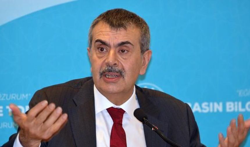 Milli Eğitim Bakanı Yusuf Tekin'den Özel Okul Öğretmenlerine Ücret Çağrısı