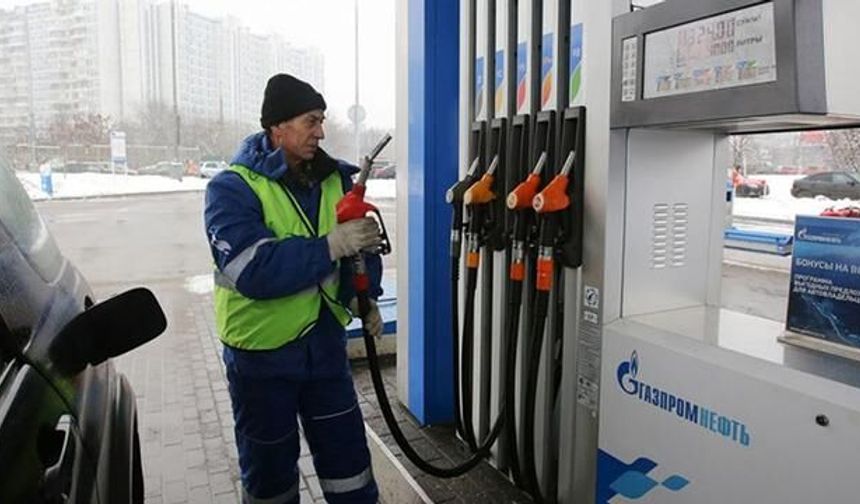Rusya benzin ihracatı yasağını yıl sonuna kadar uzatıyor