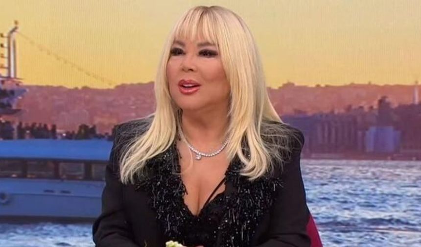 Safiye Soyman, Torunu Ali'nin Mezuniyet Sevincini Paylaştı