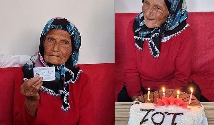 Samsun'da 101 Yaşındaki Ayşe Çoban'a Sürpriz Doğum Günü Kutlaması