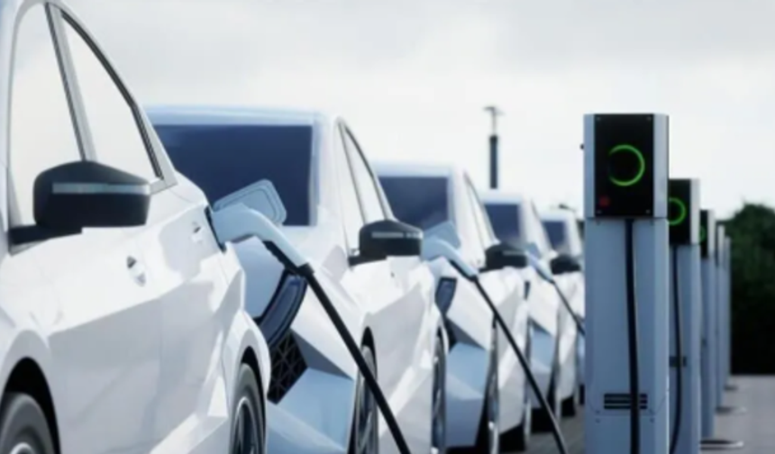 Türkiye'de Elektrikli Araç Şarj İstasyonlarında Rekor Artış