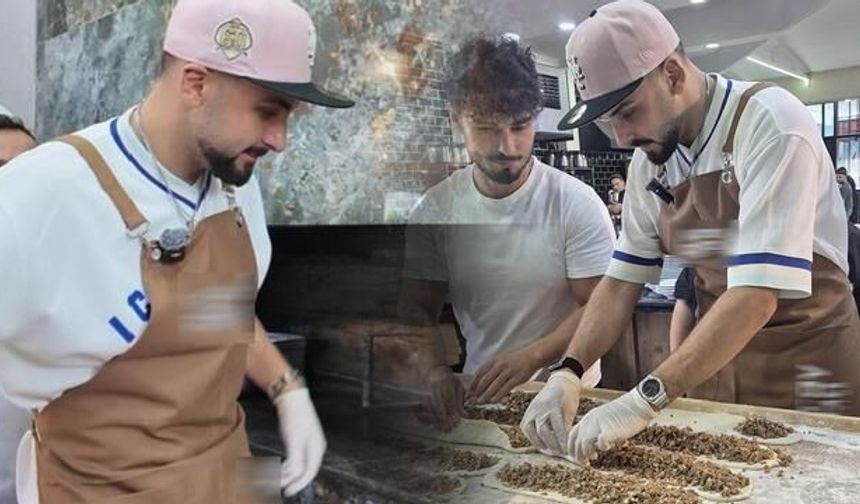 Ünlü Şarkıcı Sefo, Bafra Pidesini Kendi Elleriyla Hazırladı