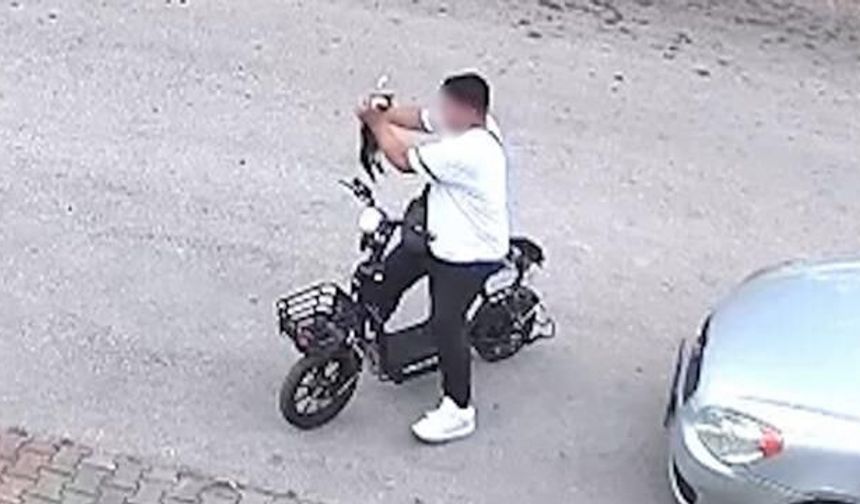 Bolu'da Yavru Kedinin Boğularak Öldürülmesi Olayı Kamerada
