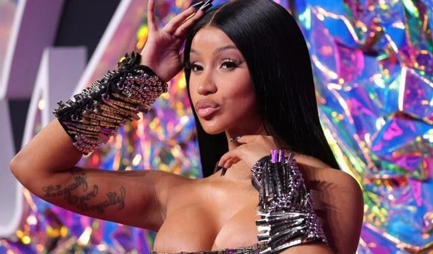 Cardi B'nin 187 Bin Dolarlık Çanta Koleksiyonu Sosyal Medyayı Salladı