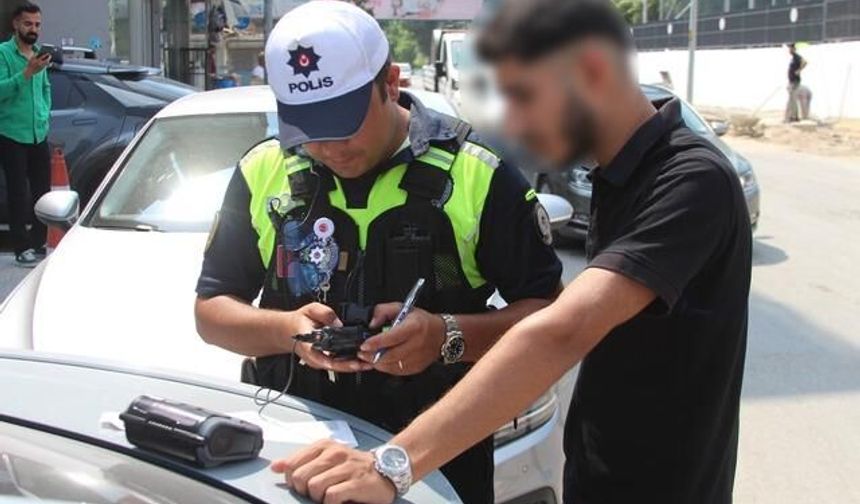 Denetimden Kaçan Şahıs Basın Mensuplarına Tepki Gösterdi
