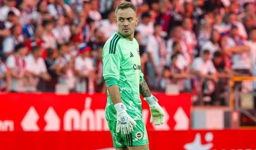 Fenerbahçe'de sakatlanan Mert Günok'tan kötü haber!