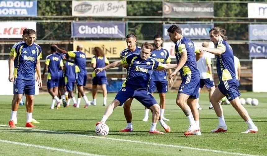 Fenerbahçeli Çağlar Söyüncü, Lyon Maçı Öncesi Sosyal Medya Hesabını Kapattı