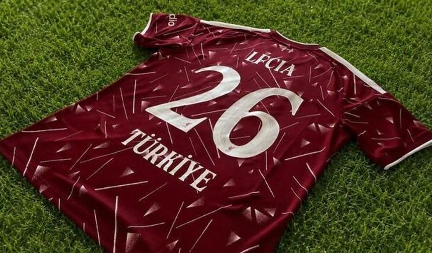 Liverpool Türkiye'de Resmi Futbol Akademisini İstanbul'da Açıyor