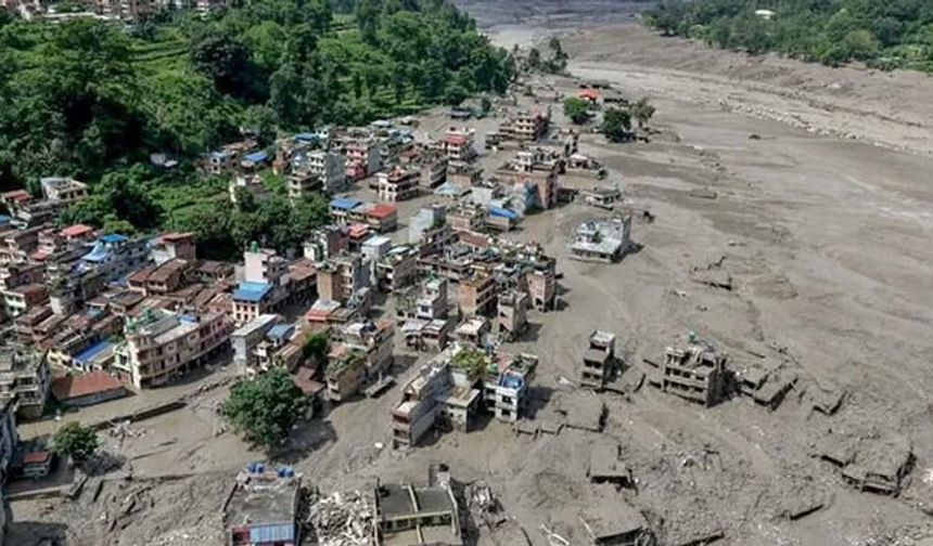 Nepal'deki sel felaketinde can kaybı 788'e çıktı