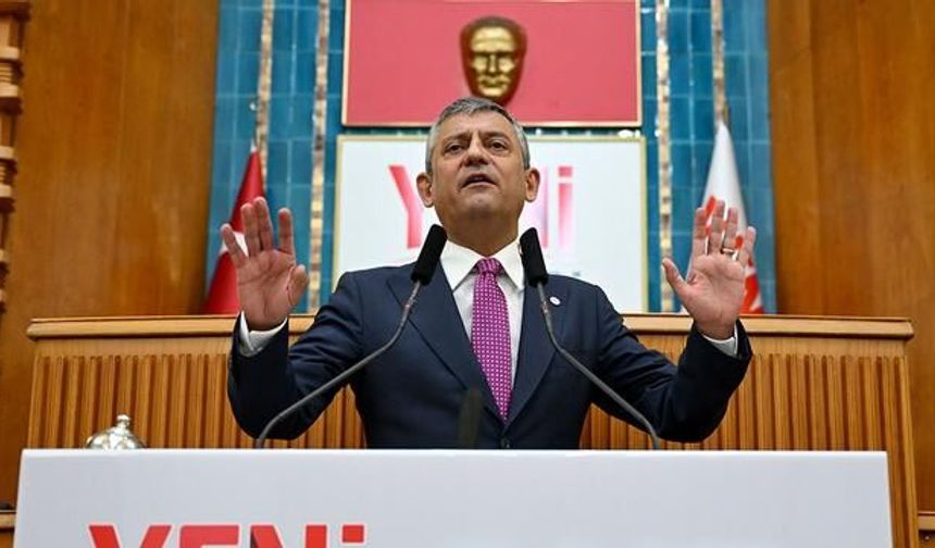 Özgür Özel'den Terörsüz Türkiye Kanun Teklifi İçin Sert Eleştiri: Yarım Saatte Meclis'e Teslim Edildi