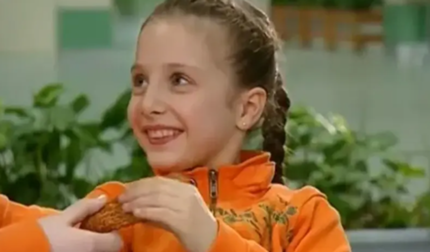 Selena'nın Nazlı'sı Dilara Kurtulmuş Kına Gecesiyle Evlenme Yolunda
