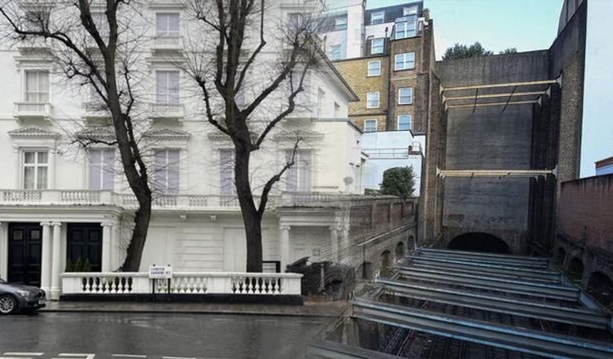 Londra'da Metroyu Gizlemek İçin İnşa Edilen Sahte Evler