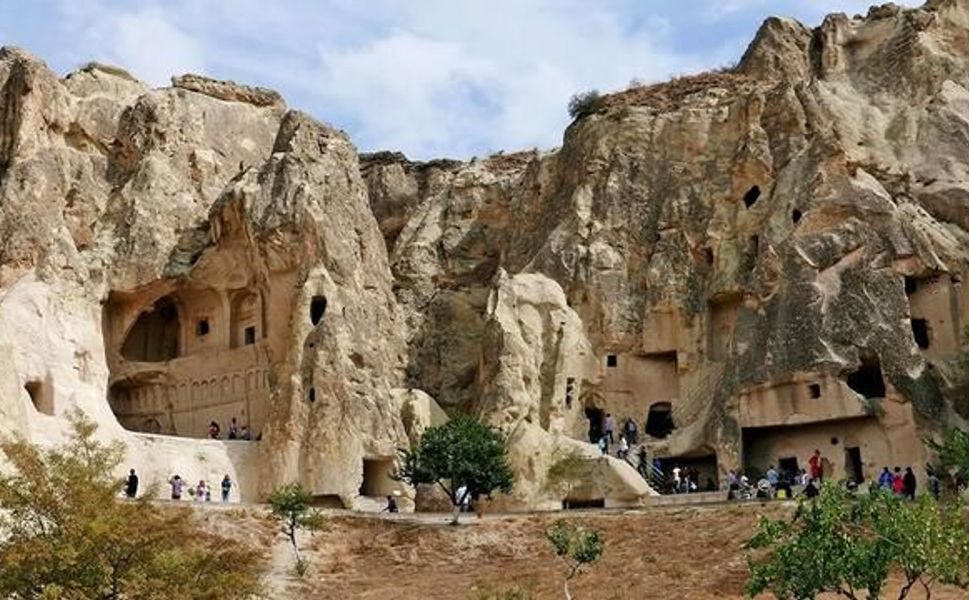 Göreme'nin Karanlık Kilisesi: Bin Yıllık Fresklerle Ziyaretçilerini Ağırlıyor