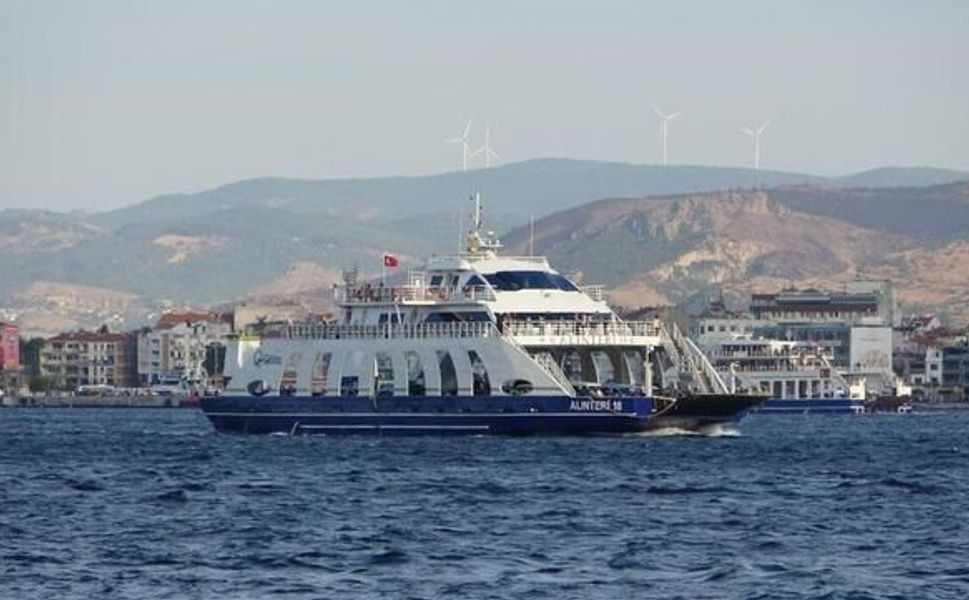 Çanakkale-Gökçeada Feribot Seferleri Hava Koşulları Nedeniyle İptal Edildi
