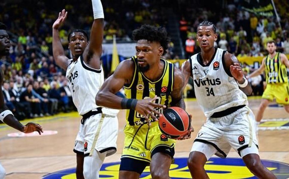 Fenerbahçe Tarfin, EuroLeague açılış maçında Virtus Bologna'yı yendi
