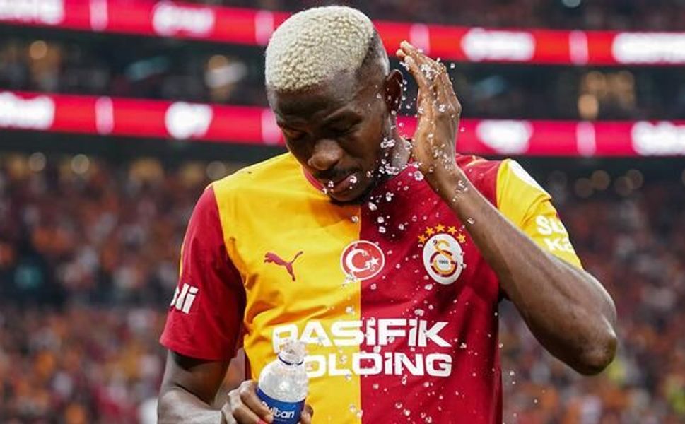 Galatasaray'da Victor Osimhen'in sahalara dönüşü Kasımpaşa maçına ertelendi