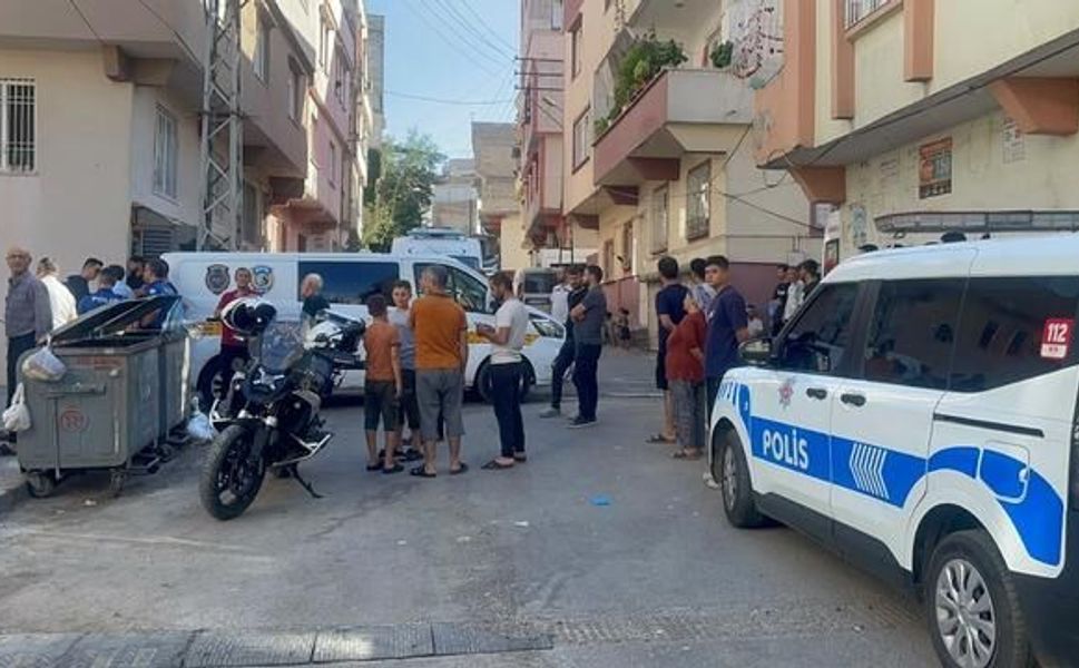 Gaziantep'te eşini öldüren zanlı sokağa çıkarak rastgele ateş açtı