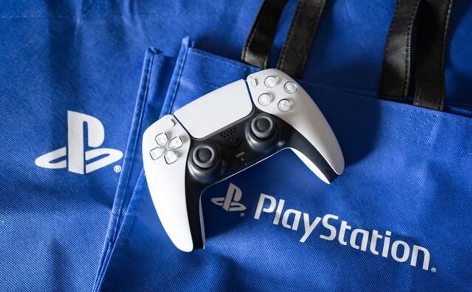 Sony, PlayStation Kumandasına NFC ile Ödeme ve Hesap Aktarımı Özelliği Getirmeyi Planlıyor