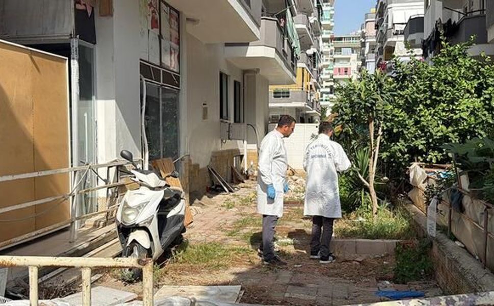 Alanya'da Kardeşler Arasında Şiddetli Kavga: Kız Kardeş Balkondan Atıldı, Erkek Kardeş İntihar Etti