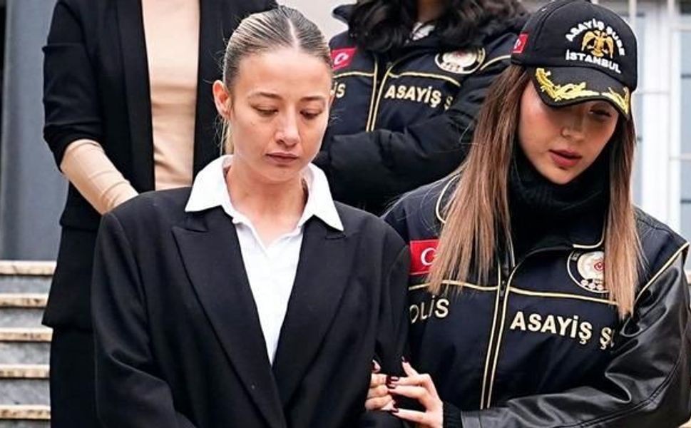 Aleyna Kalaycıoğlu tahliye sonrası tanık Bertin Yıldız ile birlikte görüntülendi