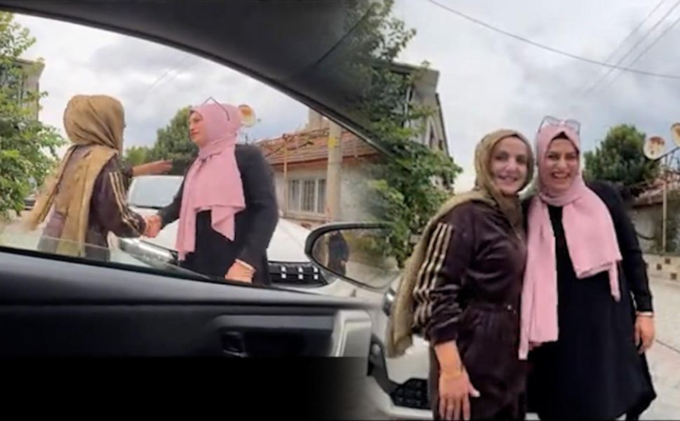Ankara'da İki Kadın Direksiyon Eğitmeni Trafikte Tanıştı