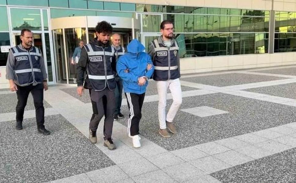 Bolu'da 23 yıl 9 ay 7 gün hapis cezası bulunan firari yakalandı