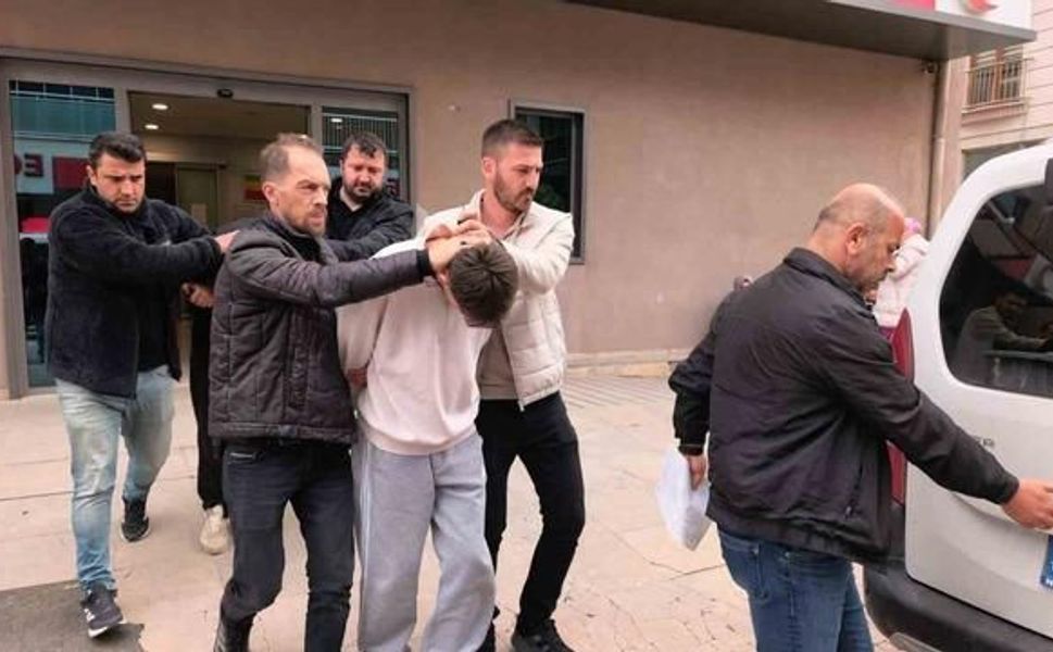Bursa İnegöl'de kız meselesi kavgasında 18 yaşındaki genç hayatını kaybetti
