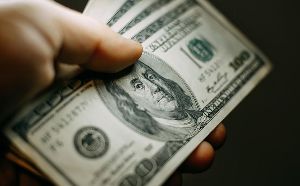 Dolar/TL kuru 31 Ekim 2026'da 49,96 TL seviyesinde