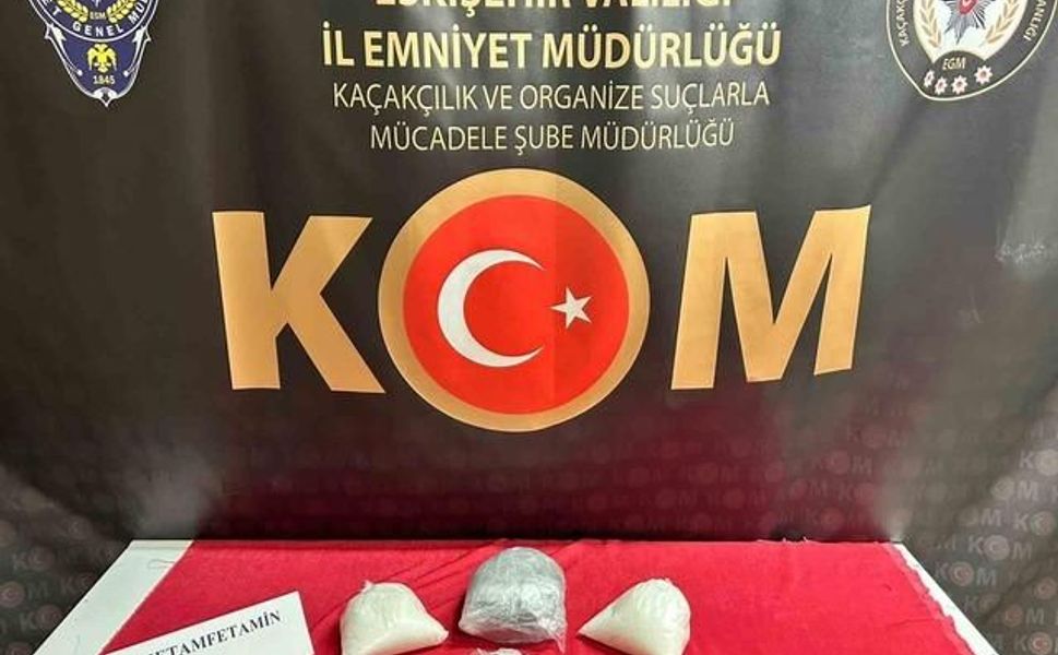 Eskişehir'de uyuşturucu ve kaçak alkol operasyonunda 1 kişi gözaltına alındı