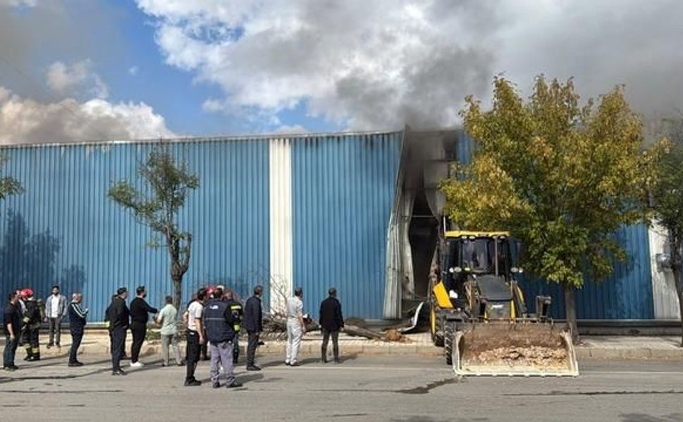 Gaziantep'teki pamuk fabrikasında çıkan yangın kontrol altına alındı
