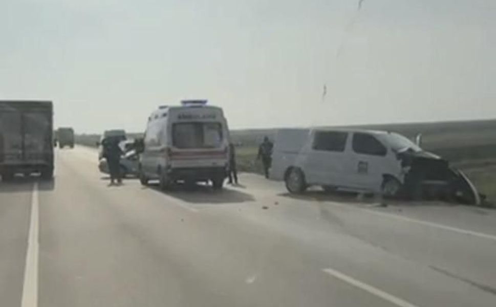 Gönen-Bandırma yolunda trafik kazasında 3 kişi yaralandı