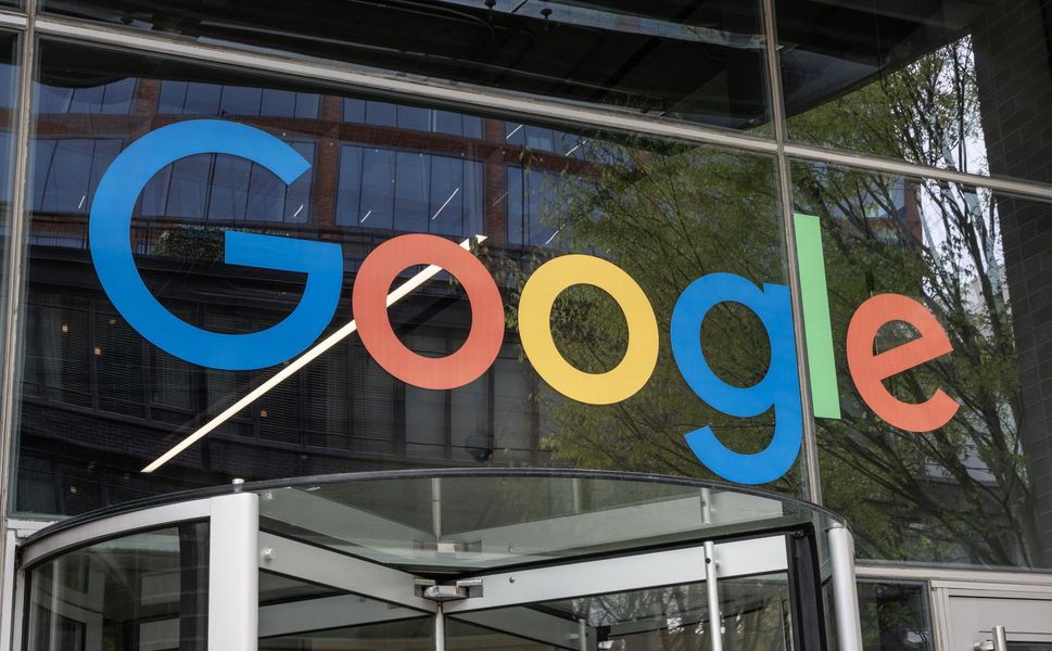 Google, Gemini 4 Carbon modeliyle yapay zeka performansında lider oldu