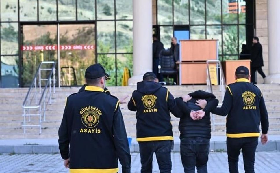 Gümüşhane'de İki Evden Altın ve Para Çalındı, Şüpheli Gözaltına Alındı