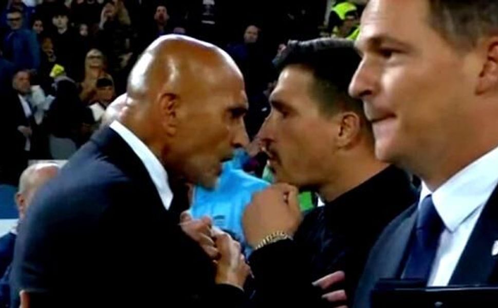 İtalya Serie A'da Cagliari-Juventus maçının ardından teknik direktörler arasında tartışma