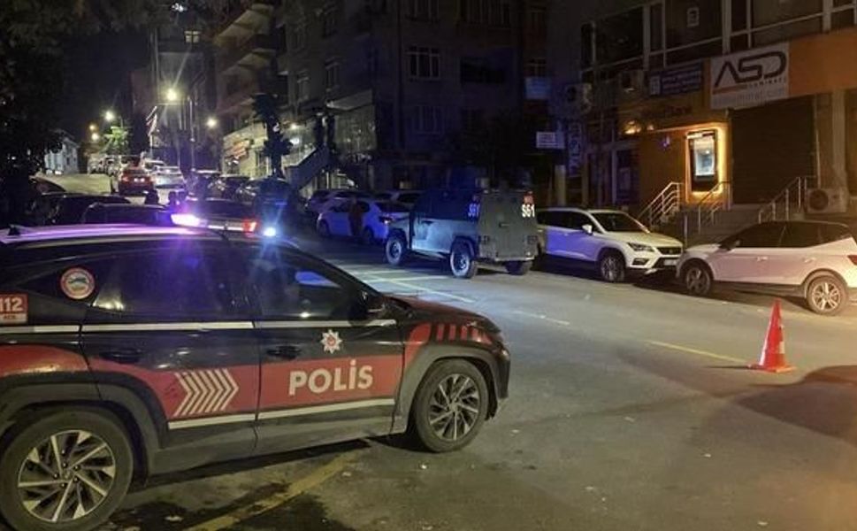 Kağıthane'de silahlı saldırıya uğrayan oto yıkamacı yaşamını yitirdi