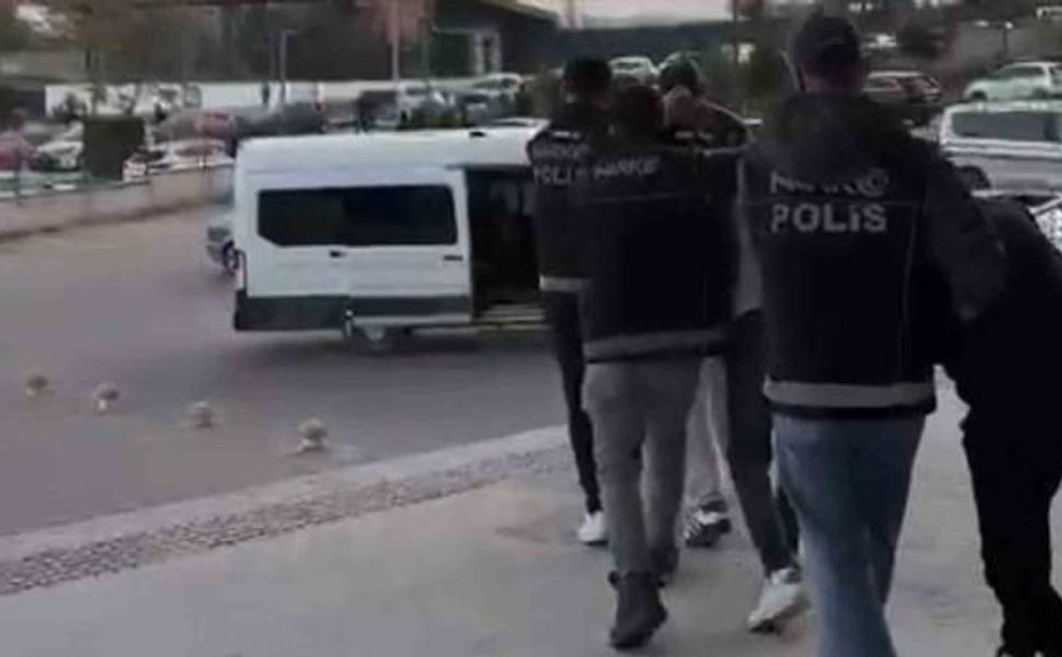 Kırıkkale'de düzenlenen uyuşturucu operasyonunda 5 kişi tutuklandı