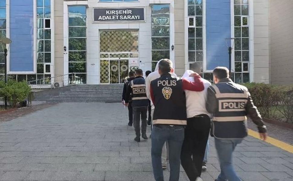 Kırşehir'de kasten yaralama ve yağma operasyonunda 3 kişi tutuklandı