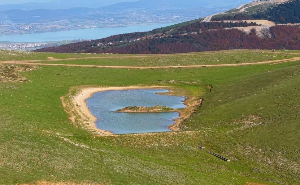 Samsun Ladik'teki Akdağ Gürcü Yaylası'nda Keşfedilen Gizemli Göl