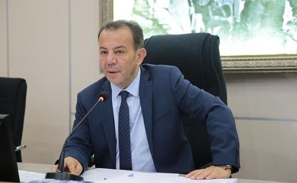Tanju Özcan, 'Evde kedi gibi oturacağım' sözleri hakkında açıklama yaptı