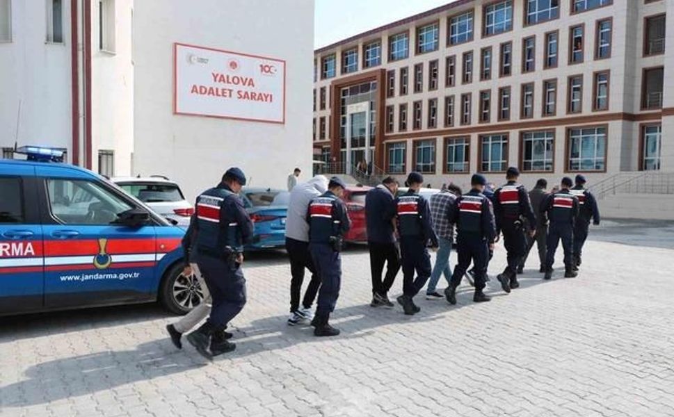Yalova merkezli 6 ilde bilişim dolandırıcılığı operasyonunda 6 kişi tutuklandı