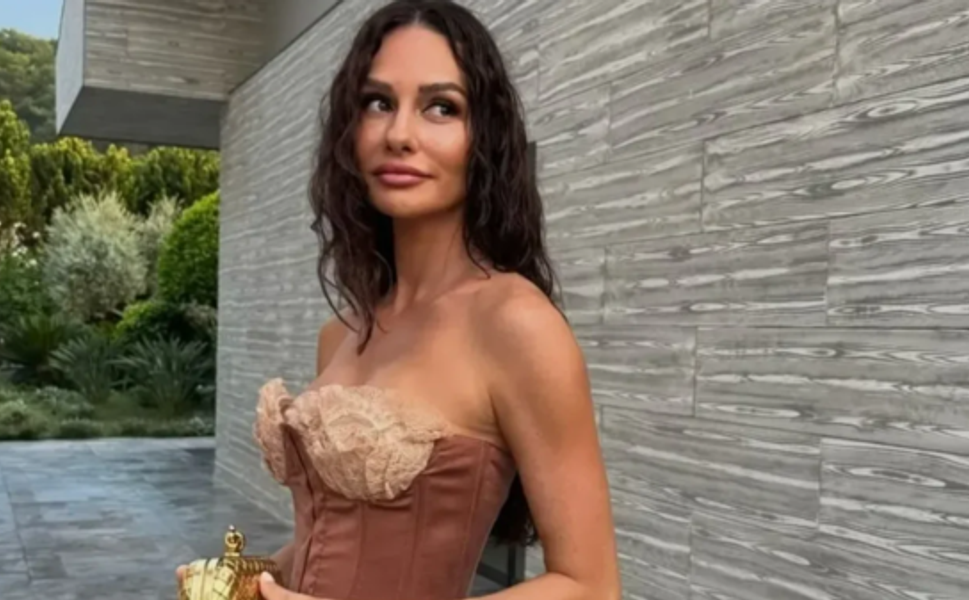 Yasemin Ergene eski eşi İzzet Özilhan ile ilişkisini anlattı