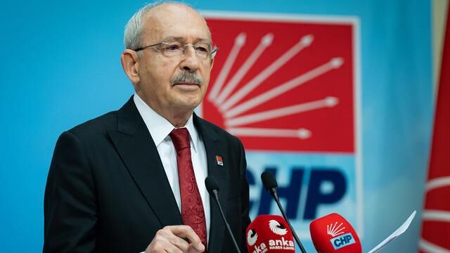 CHP Genel Başkanlığına Adaylığını İlk Açıklayan İsim Mersin Eski Milletvekili Aytuğ Atıcı Oldu
