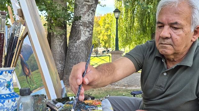 Eskişehir'de 73 yaşındaki ressam, hiç eğitim almadan resim yapıyor