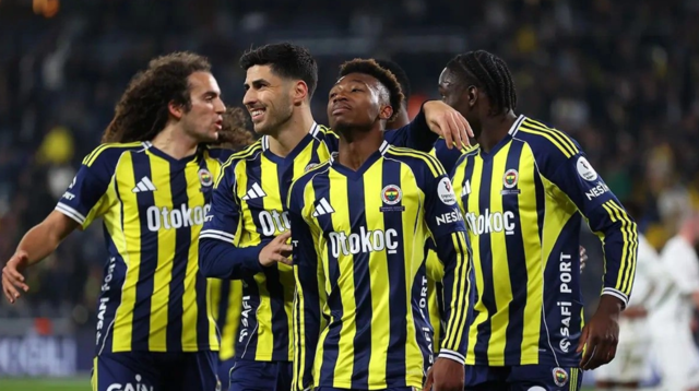 Fenerbahçe'nin Genç Yıldızı Dorgeles Nene Ocak Ayında Takımdan Ayrılmak İstiyor