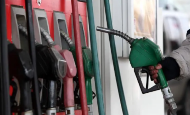 Motorin fiyatlarında 4,09 TL indirim bekleniyor