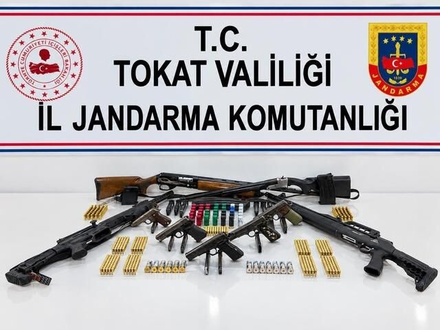 Tokat Yeşilyurt'ta ruhsatsız silah ve mühimmat ele geçirildi